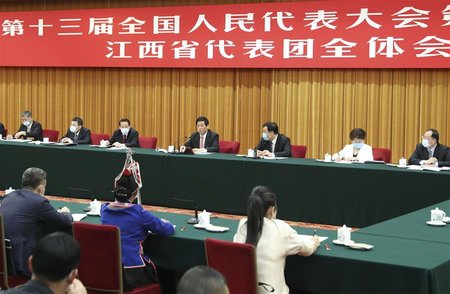 Chinese Leaders Attend Delib